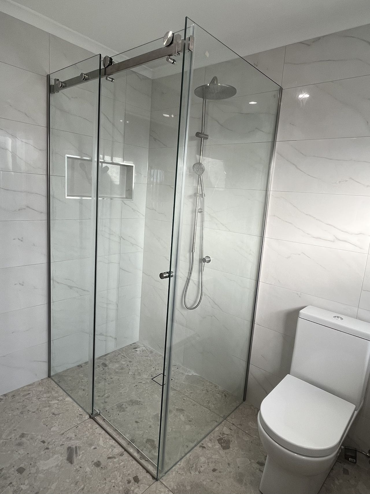 Violet Series 10mm Frameless Sliding Door Shower Screen Front (1200-1550mm) and Return (950-1100mm)